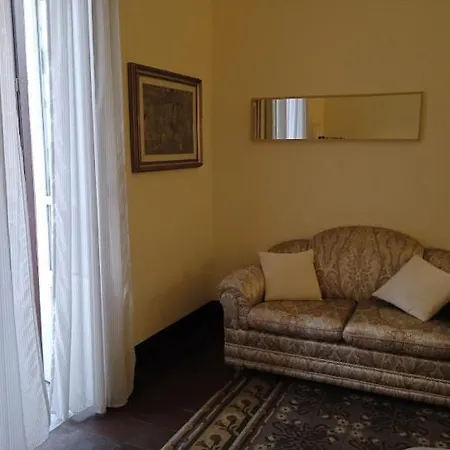Bed & Breakfast Nowhere *